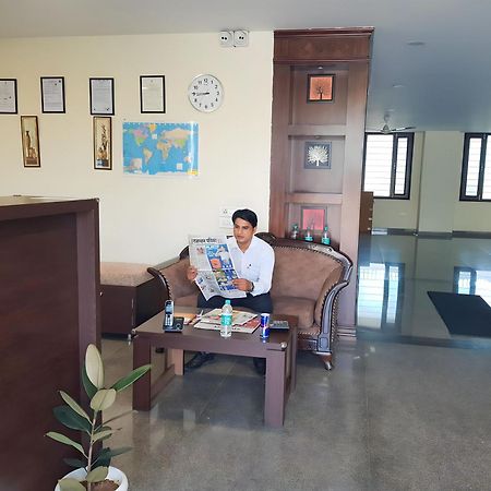 Sheerha Royal Residency-Near Jaipur Airport Hotel Exterior foto