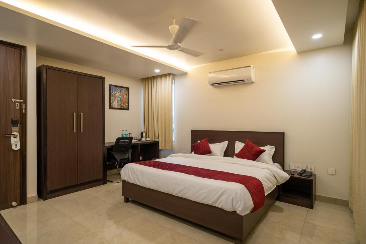 Sheerha Royal Residency-Near Jaipur Airport Hotel Exterior foto